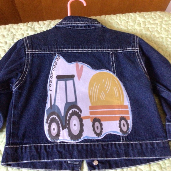 Denim upcycled jacket - Picture 5 of 6